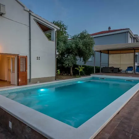 Villa Lahor With Private Pool Seget Vranjica Exterior photo