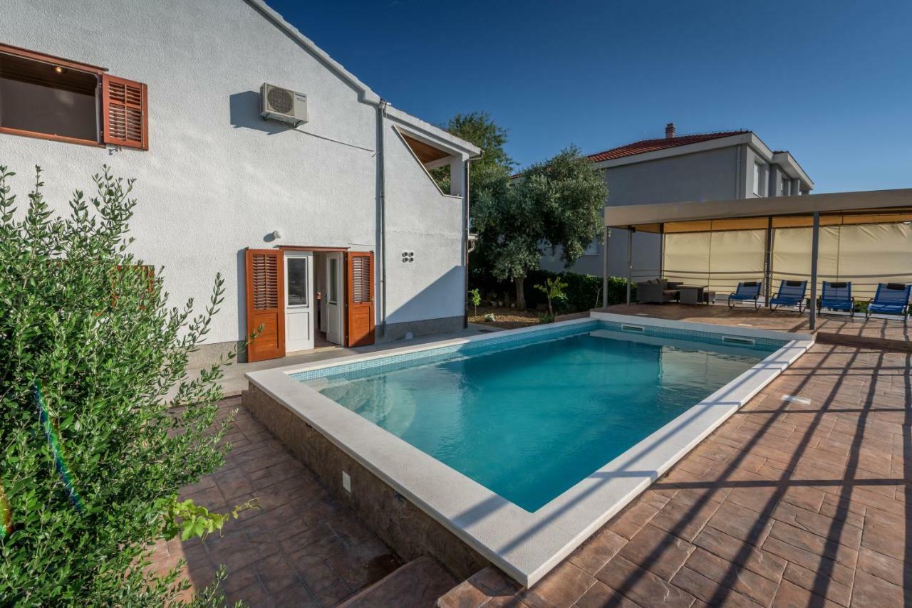 Villa Lahor With Private Pool *