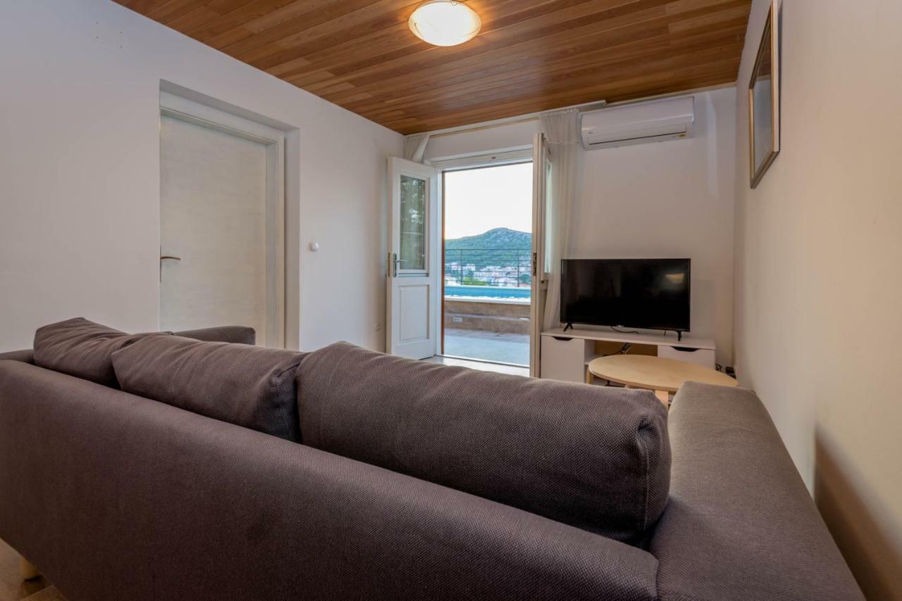 Lahor With Private Pool Villa Seget Vranjica