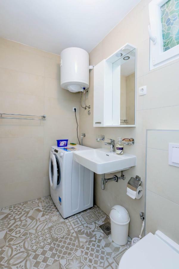 Lahor With Private Pool Villa *