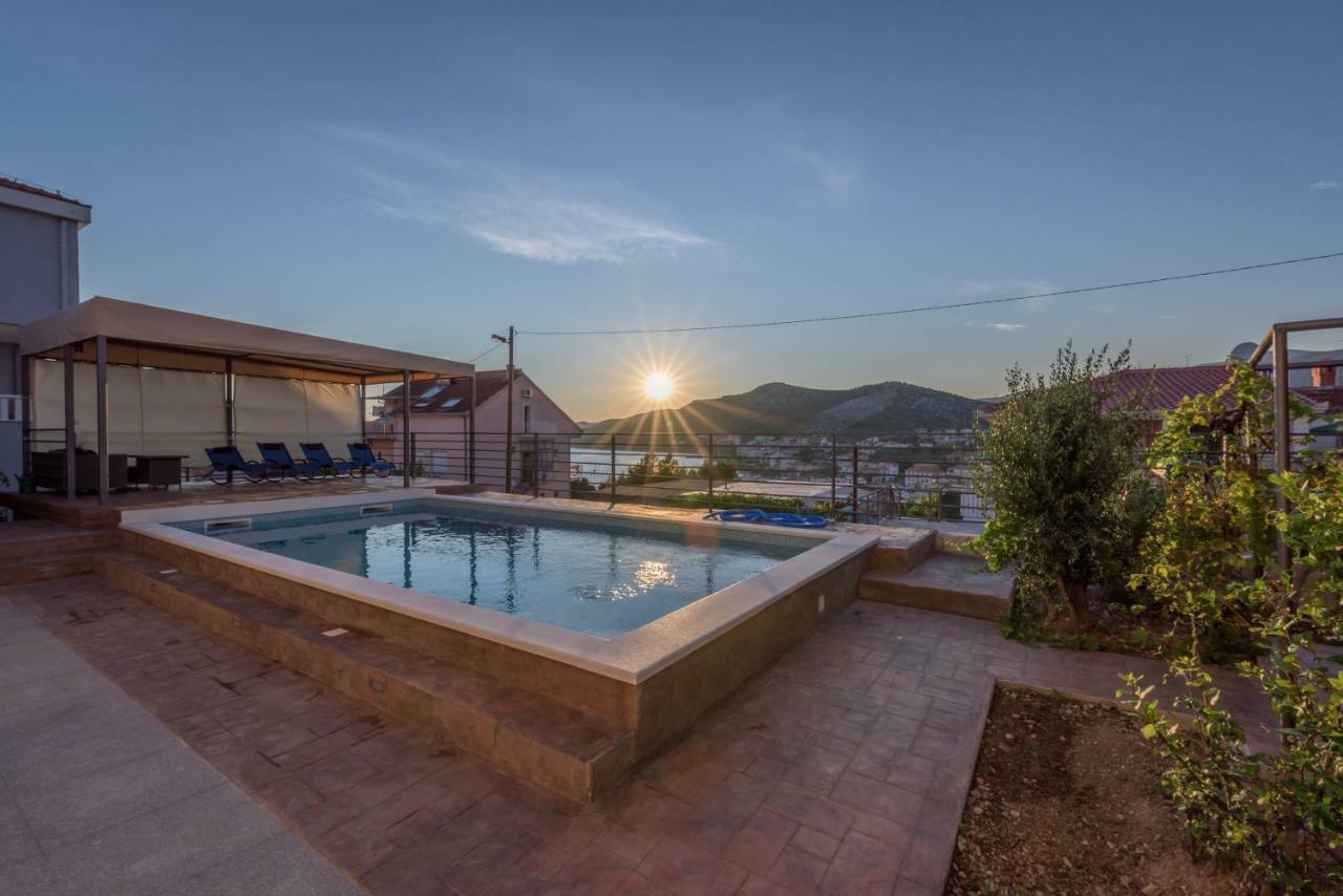 Villa Lahor With Private Pool *
