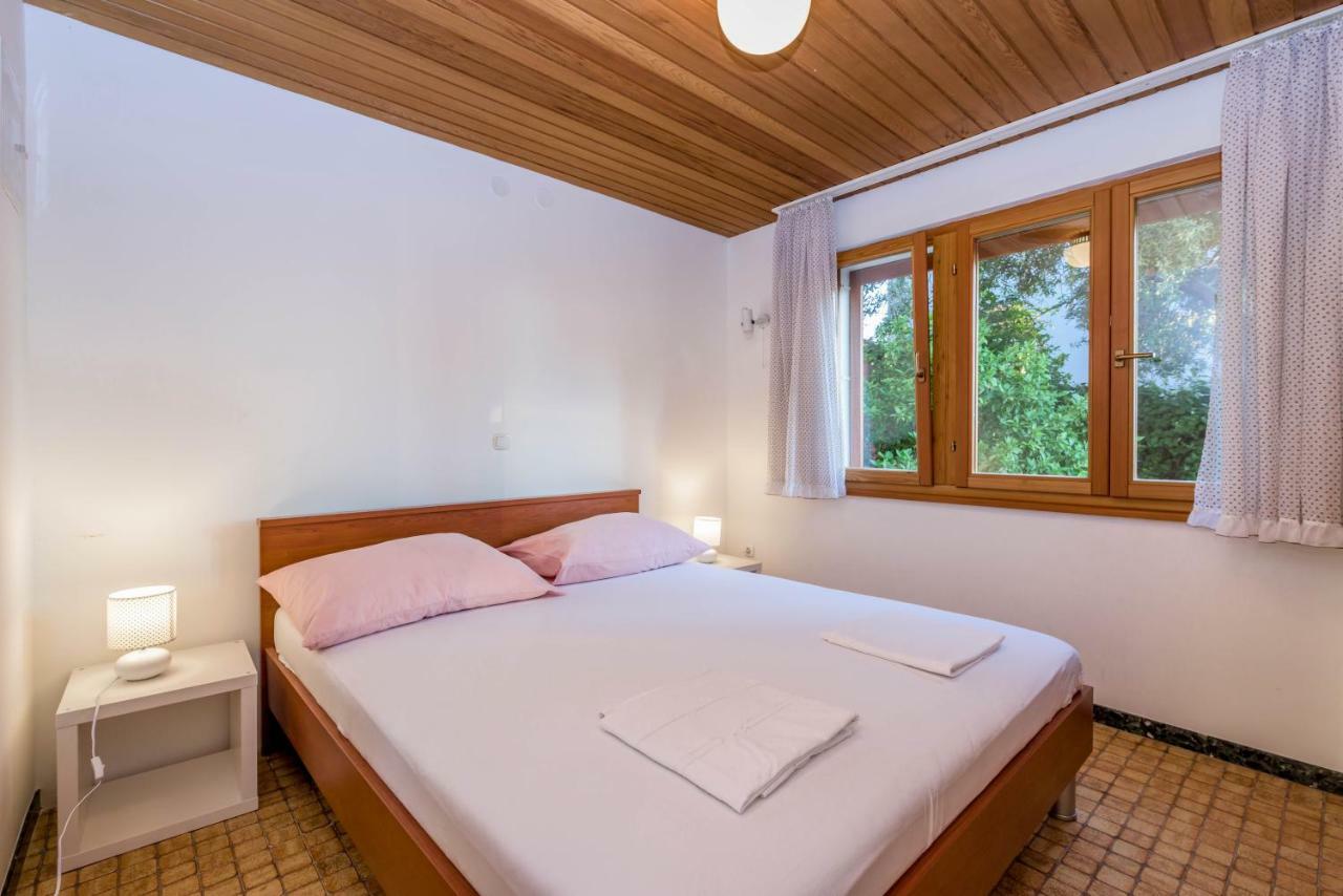 Villa Lahor With Private Pool *